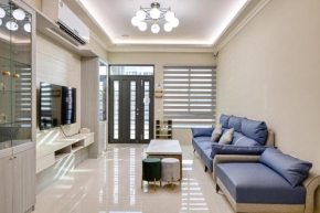 Shijianhai B&B